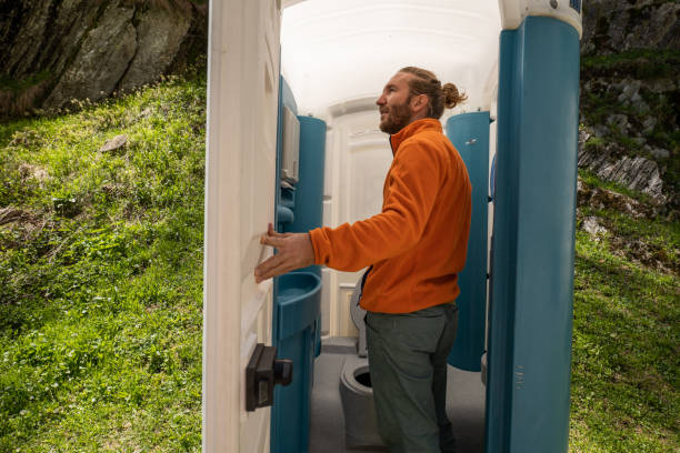 Best Portable restroom trailer rental  in Ponca City, OK