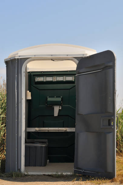 Best Portable restroom trailer rental  in Ponca City, OK